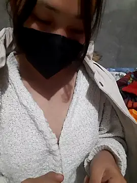 Snapshot of mai-mai-97 chatting on December 3, 2025, 3:10 pm mai-mai-97 online show from December 3, 2025, 3:10 pm