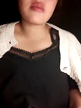 Snapshot of mai-mai-97 chatting on December 15, 2025, 3:27 pm mai-mai-97 online show from December 15, 2025, 3:27 pm