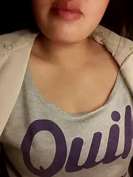 Snapshot of mai-mai-97 chatting on December 16, 2025, 7:41 pm mai-mai-97 online show from December 16, 2025, 7:41 pm