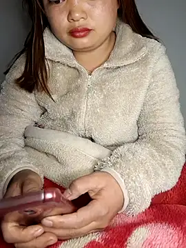 Snapshot of mai-mai-97 chatting on January 10, 2026, 2:35 am mai-mai-97 online show from January 10, 2026, 2:35 am