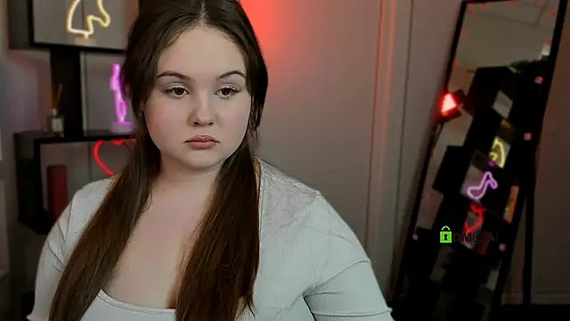 candy flossie1 online show from March 9, 2026, 12:42 pm