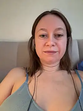 Brooke lover online show from March 6, 2026, 5:04 am