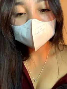 Snapshot of lana-kan chatting on February 10, 2026, 1:37 pm lana-kan online show from February 10, 2026, 1:37 pm