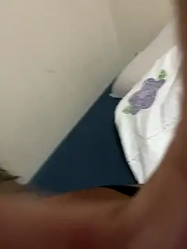 Snapshot of PartiedOmelet chatting on November 25, 2025, 1:55 pm PartiedOmelet online show from November 25, 2025, 1:55 pm