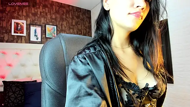 katty  collins online show from December 14, 2025, 10:25 pm