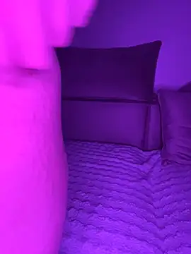 linaatchikita online show from April 6, 2026, 9:05 pm