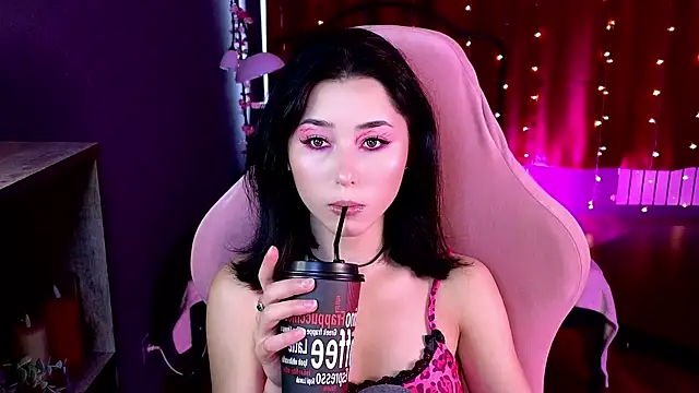 RedMidnight online show from May 28, 2026, 3:42 pm
