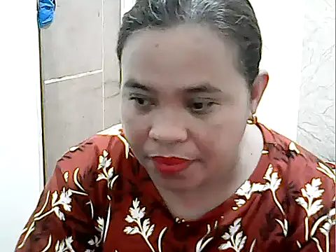 cutechubby online show from November 30, 2025, 12:58 am