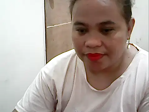 cutechubby online show from May 30, 2026, 11:46 pm