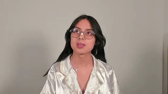 Snapshot of Nathalie_spencer2 chatting on March 20, 2026, 3:11 am Nathalie spencer2 online show from March 20, 2026, 3:11 am