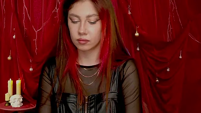 AdaLune online show from January 13, 2026, 2:22 pm