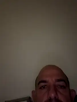 Laufla online show from November 25, 2025, 11:05 pm