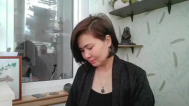 Nettie Allie online show from December 16, 2025, 8:52 am