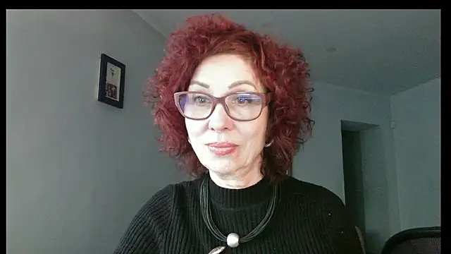 Kelly Flurr online show from May 1, 2026, 2:10 pm