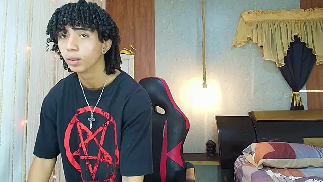 kim curlyy online show from March 8, 2026, 2:10 pm