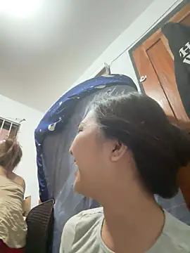 Snapshot of Diannellove chatting on February 1, 2026, 11:58 pm Diannellove online show from February 1, 2026, 11:58 pm