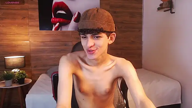 Michaelkoiv online show from April 4, 2026, 12:35 pm