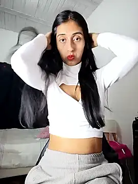 Snapshot of Im_Kloe chatting on January 15, 2026, 9:29 pm Im Kloe online show from January 15, 2026, 9:29 pm