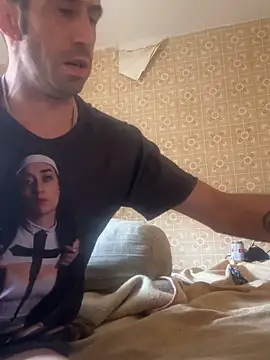 dura87 online show from September 25, 2025, 8:40 am