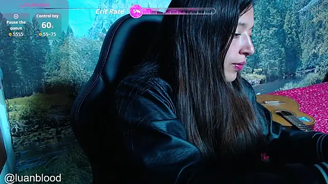 luanablood online show from December 16, 2025, 12:04 am