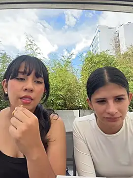 ZafiraNavarro online show from May 12, 2026, 3:42 pm