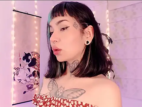 justmartina  online show from February 25, 2026, 12:53 am