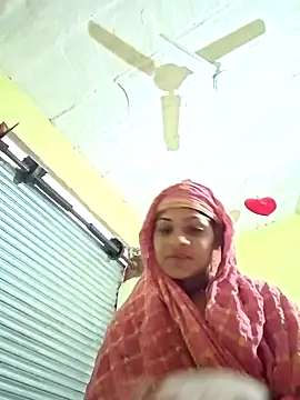 Janki cute online show from December 4, 2025, 8:34 am