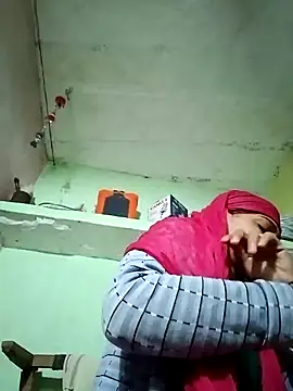 Janki cute online show from December 23, 2025, 1:14 am