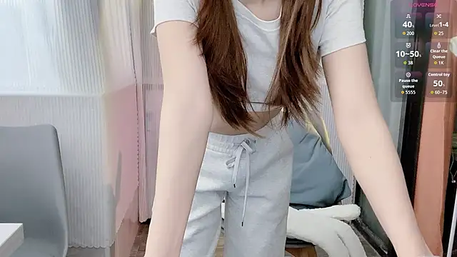 Snapshot of Fortune-PZ chatting on November 29, 2025, 2:14 am Fortune-PZ online show from November 29, 2025, 2:14 am