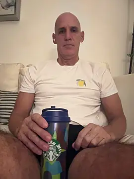 Elosoo online show from March 15, 2026, 9:37 am