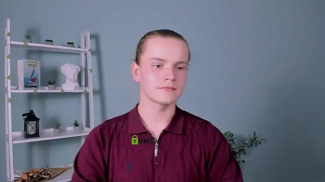 leo void online show from December 13, 2025, 8:04 pm