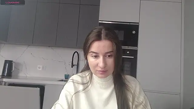 Miss KissKiss7 online show from February 6, 2026, 6:07 am