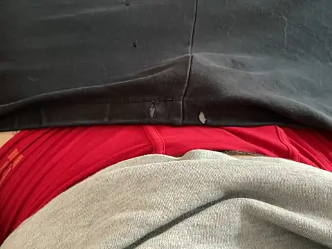 Snapshot of erdestruttor18 chatting on March 10, 2026, 7:24 am erdestruttor18 online show from March 10, 2026, 7:24 am