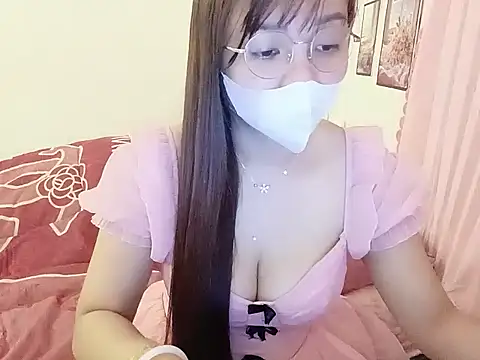 BabyDoll1999 online show from March 3, 2026, 12:44 pm