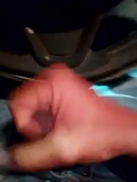 Snapshot of cristian112090 chatting on February 8, 2026, 7:23 am cristian112090 online show from February 8, 2026, 7:23 am