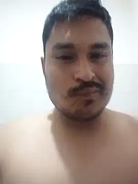 Snapshot of cristian112090 chatting on March 5, 2026, 5:36 am cristian112090 online show from March 5, 2026, 5:36 am