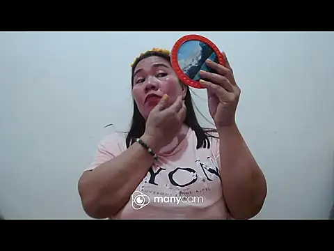 hottiemama69 online show from March 11, 2026, 12:11 pm