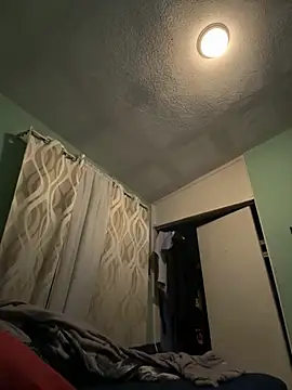 aelor2028 online show from November 30, 2025, 5:44 am