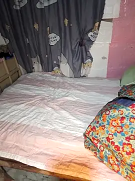 FlorMoreno Palangga online show from March 5, 2026, 5:09 pm