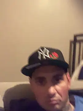 dopeboycali92 online show from June 15, 2026, 11:29 pm