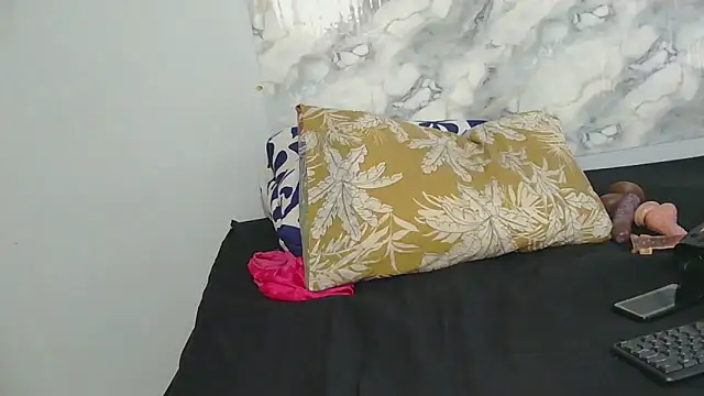SexyZuluBarbie online show from May 28, 2026, 10:34 am