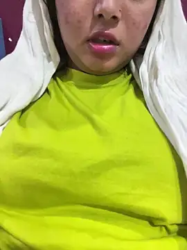 Collage girl01 online show from November 28, 2025, 7:33 am