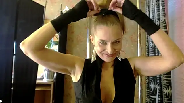 Soniakiss online show from March 27, 2026, 2:39 pm