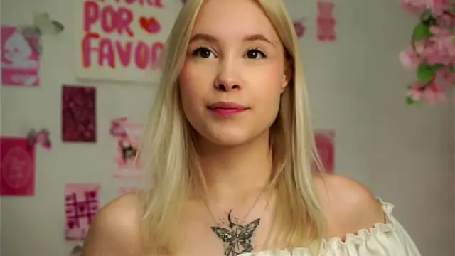 AunclreaVache online show from January 18, 2026, 11:14 am