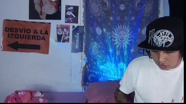 6mey6mey6 online show from February 21, 2026, 11:17 pm