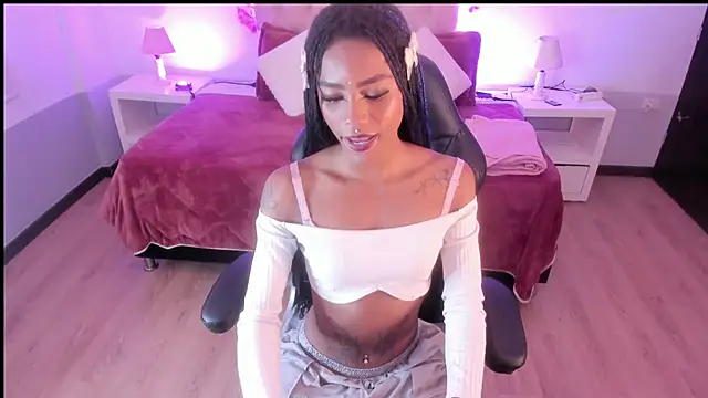 Samantha spike2 online show from January 17, 2026, 6:55 pm