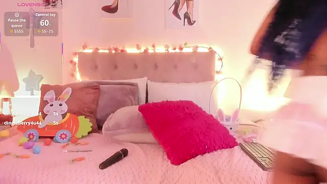 Samantha spike2 online show from April 5, 2026, 8:00 am