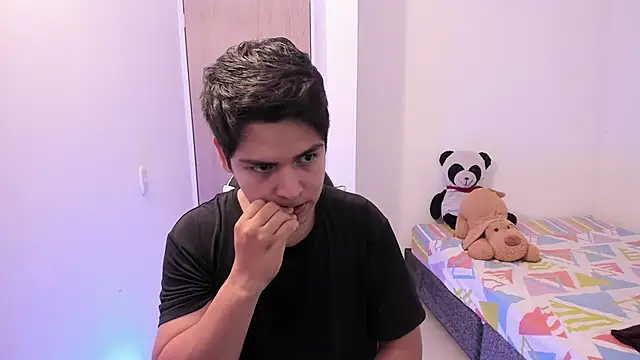 Asta YunoXXX online show from March 27, 2026, 8:26 am