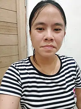 xxdreamgirl69 online show from February 20, 2026, 10:16 am