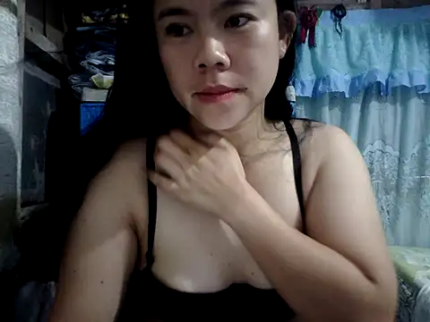 xxdreamgirl69 online show from March 30, 2026, 10:44 pm